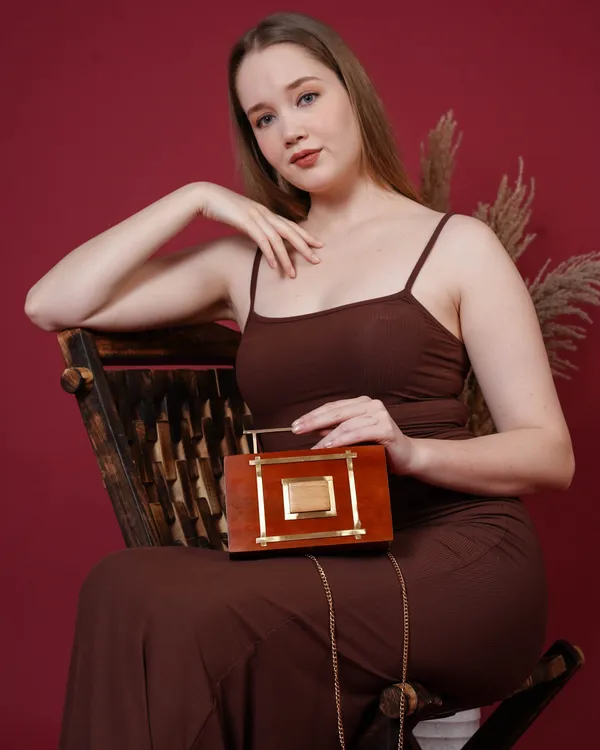 Sienna_Frame_Wooden_Clutch